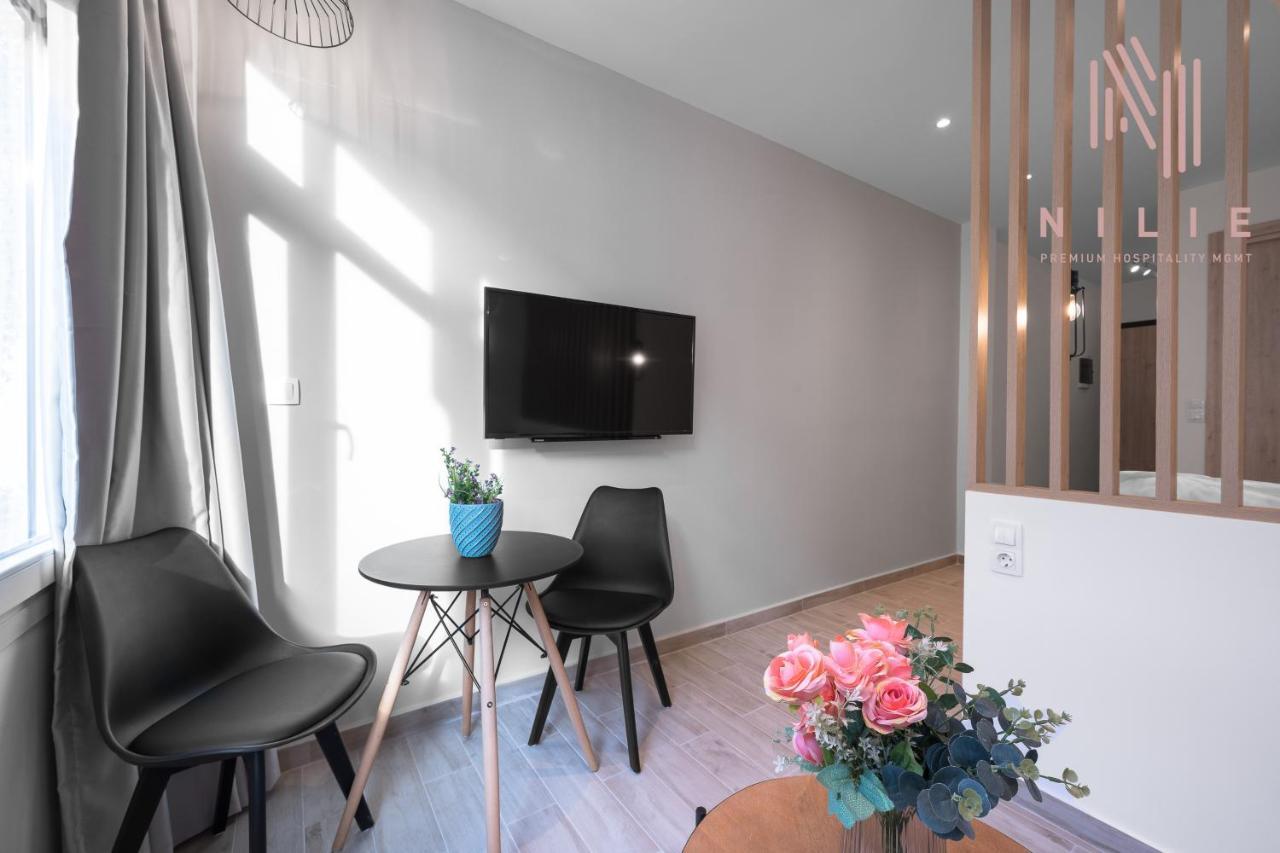 V1 Boutique Rooms, Nilie Hospitality Mgmt Salonicco Esterno foto